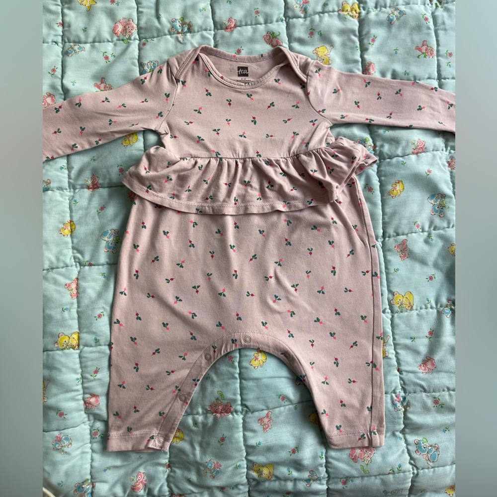🧚 5 for $25 🧚 Tea 3-6 months Baby Romper Cherry Print One Piece